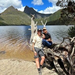 Meet your Posher, Shana